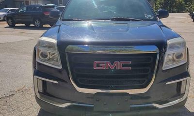 2017 GMC Terrain SLE 2