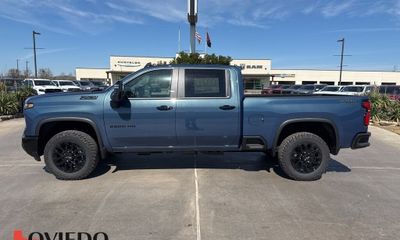 2026 Chevrolet Silverado HD LT