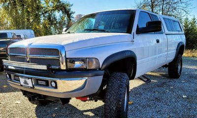 1997 Dodge Ram Laramie SLT