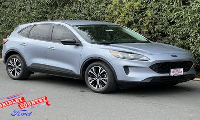 2022 Ford Escape SE
