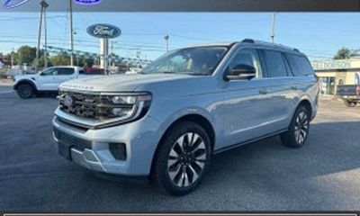 2027 Ford Expedition Platinum