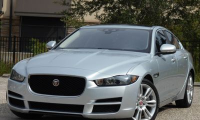 2019 Jaguar XE Premium
