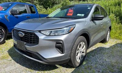 2024 Ford Escape Active