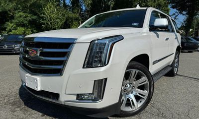 2020 Cadillac Escalade Luxury