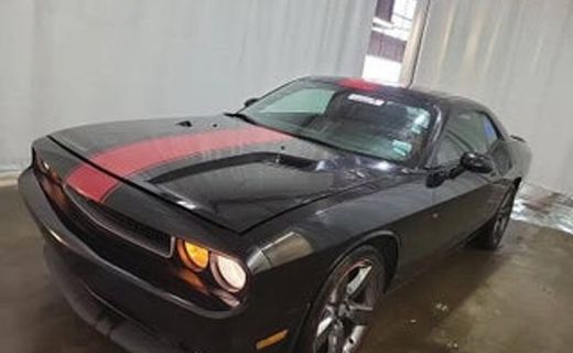 2014 Dodge Challenger Base