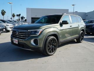 2026 Volkswagen Atlas SE