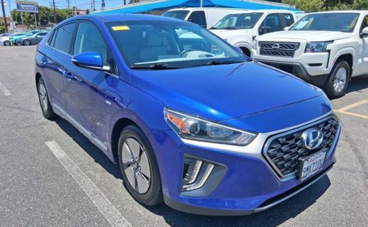 2020 Hyundai Ioniq SE