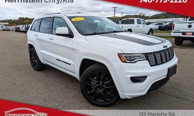 2020 Jeep Grand Cherokee Laredo