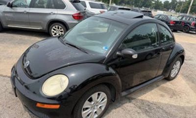 2008 Volkswagen Beetle S W Sunroof