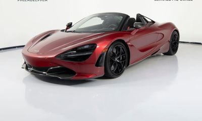 2022 McLaren 720S Spider