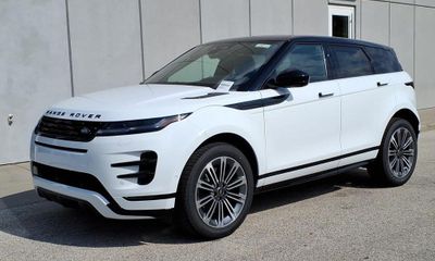 2026 Land Rover Range Evoque Limited Edition Hoxton