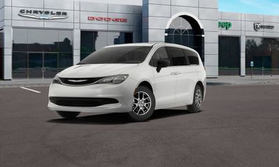 2027 Chrysler Pacifica LX