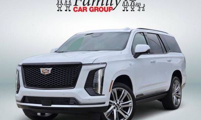 2026 Cadillac Escalade Platinum Sport
