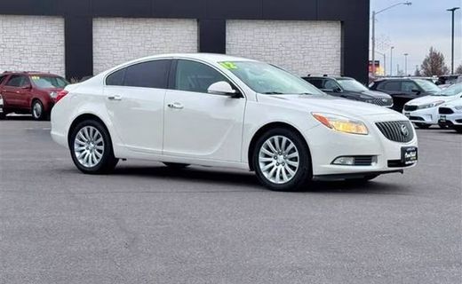 2012 Buick Regal Premium 1