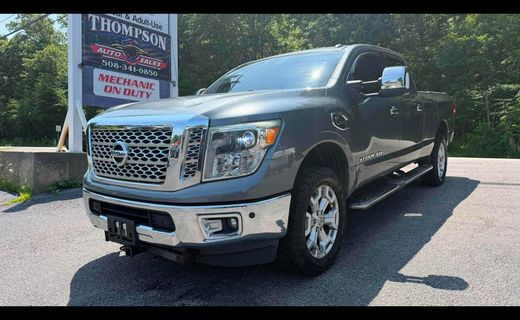 2016 Nissan Titan SL