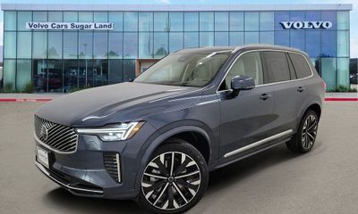 2026 Volvo XC90 Ultra Bright