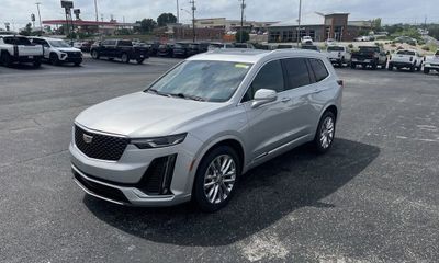 2020 Cadillac XT6 Premium Luxury