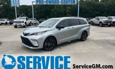 2024 Toyota Sienna XSE