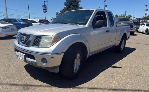2005 Nissan Frontier SE