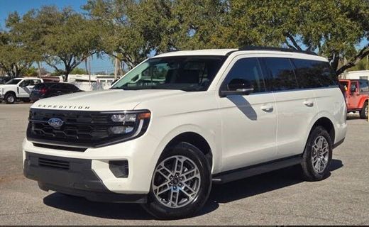2026 Ford Expedition Active