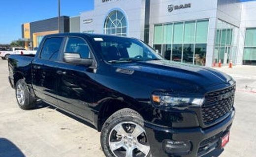 2024 Chevrolet Silverado LT