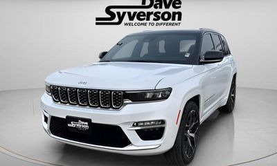 2024 Jeep Grand Cherokee Summit