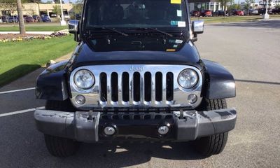 2016 Jeep Wrangler Sahara