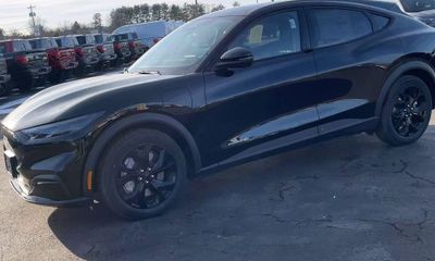 2024 Ford Mustang Mach-E Select