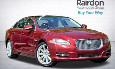 2011 Jaguar XJ Base