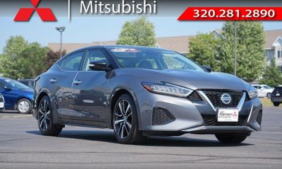 2022 Nissan Maxima SV