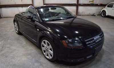 2003 Audi TT Quattro