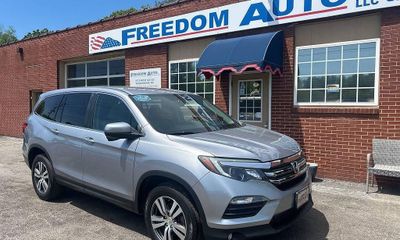 2017 Honda Pilot EX