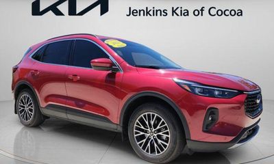 2023 Ford Escape Phev