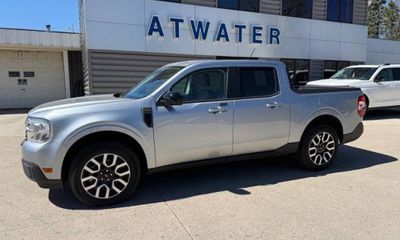 2024 Ford Maverick Lariat