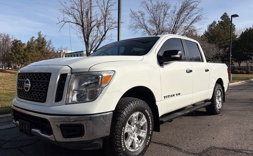 2019 Nissan Titan S