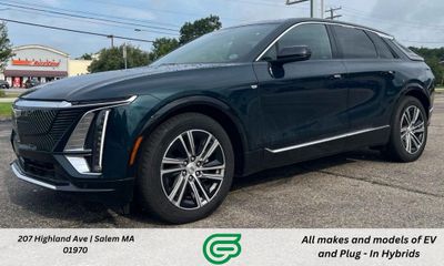2024 Cadillac Lyriq