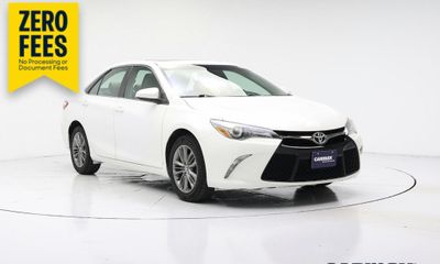 2015 Toyota Camry SE