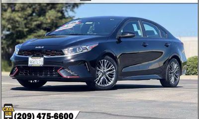 2023 Kia Forte GT Line