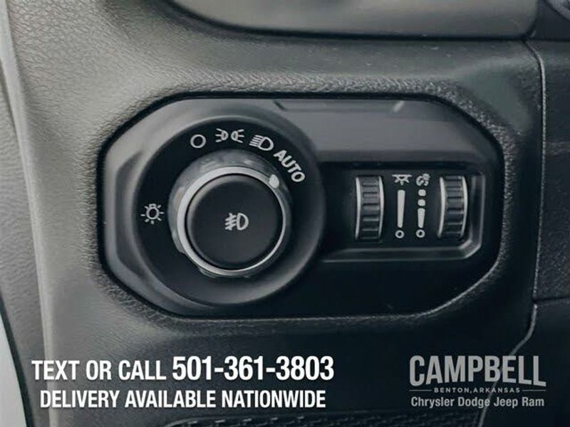 2019 Jeep Wrangler Unlimited — a typically priced live listing