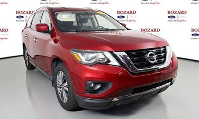 2020 Nissan Pathfinder SV