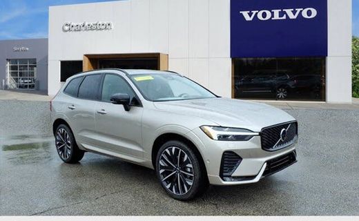 2026 Volvo XC60 Ultra Dark