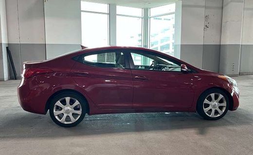 2012 Hyundai Elantra GLS Middle Grade