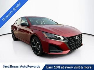 2025 Nissan Altima SR