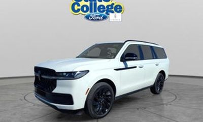 2025 Lincoln Navigator Black Label