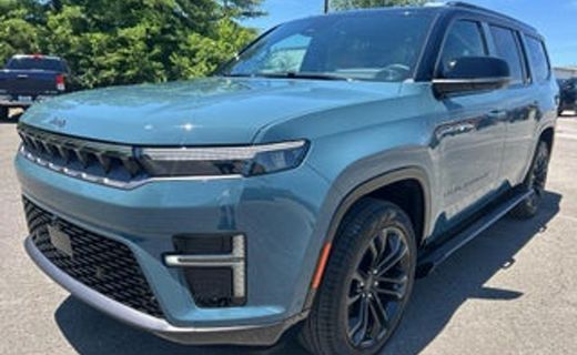 2026 Jeep Grand Wagoneer Summit