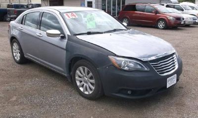 2014 Chrysler 200 Limited