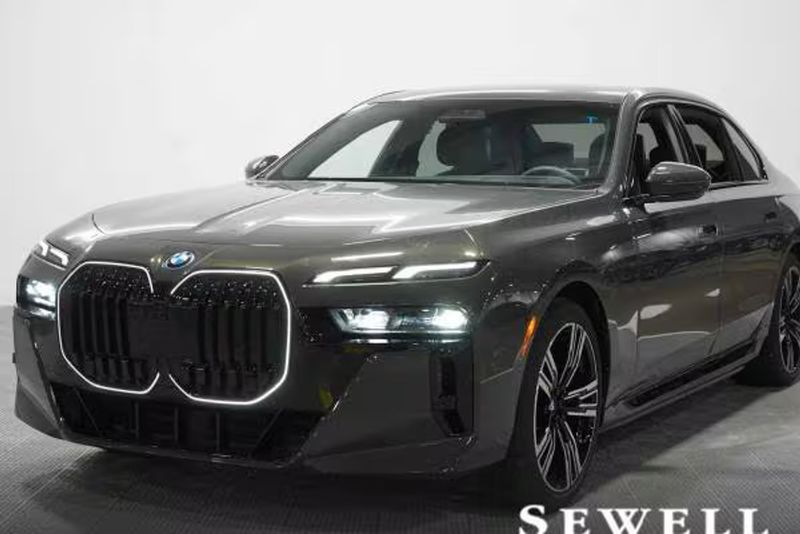 2024 Bmw I7 — a typically priced live listing