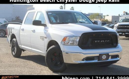2019 Ram 1500 SLT