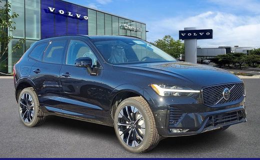 2026 Volvo XC60 Plus Dark