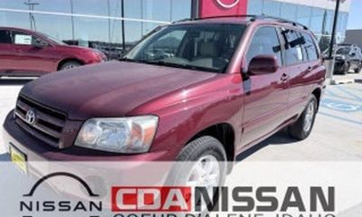 2004 Toyota Highlander STD